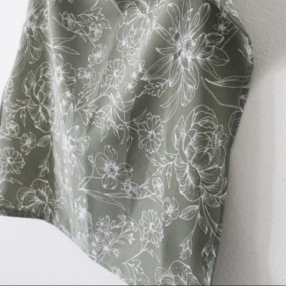 NWT Handmade Floral 18” x 18” Hair Scarf main image 4